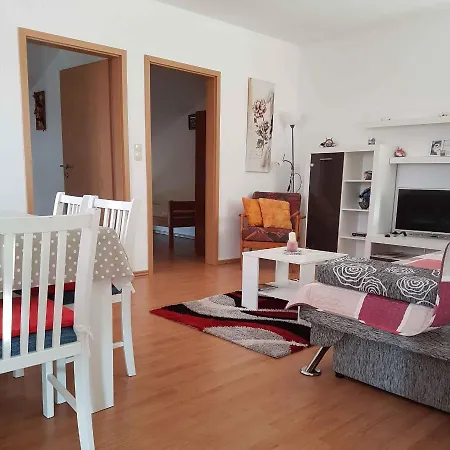 In With Two-bedrooms 1 Lopar